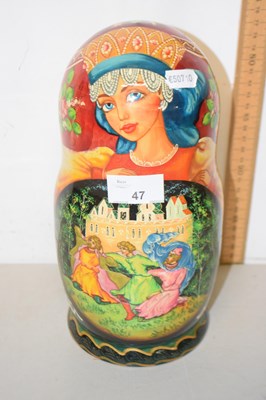 Lot 47 - Retro Russian dolls