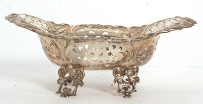 Lot 39 - Late Victorian silver bonbon dish of oval form,...