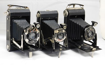 Lot 25 - Three Kodak camera's: to include a Kodak Sx-20...