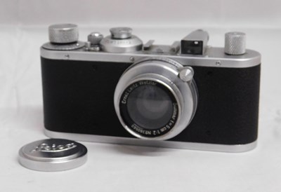 Lot 50 - A Leica Standard, serial no. 239874, c. 1937,...