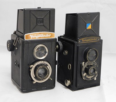 Lot 64 - A Voigtlander Brilliant TLR camera and another...