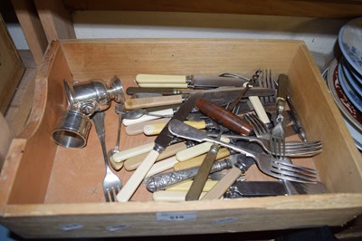 Lot 515 - BOX MIXED CUTLERY