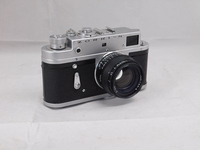 Lot 78 - A Russian Soviet Zorki-4 camera, serial no....