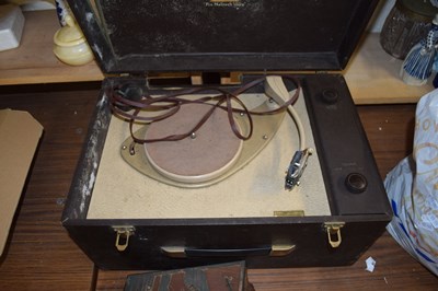 Lot 527 - CASED HMV PORTABLE RECORD PLAYER