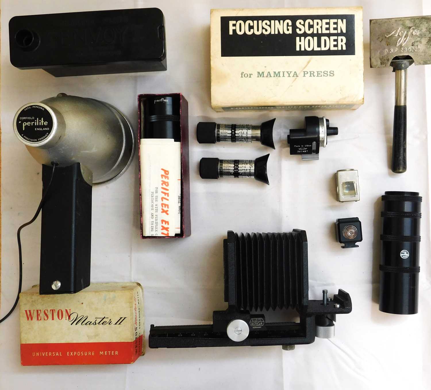 Lot 101 - A mixed lot of camera accessories: to include...