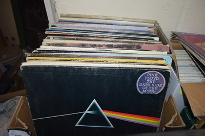 Lot 629 - BOX OF MIXED RECORDS TO INCLUDE PINK FLOYD