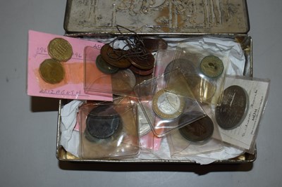 Lot 120 - A box of assorted mainly British circulated...