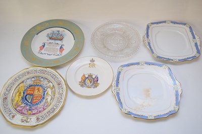 Lot 77 - Group of decorative plates including a Paragon...