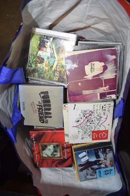 Lot 660 - LARGE BAG OF MIXED CDS