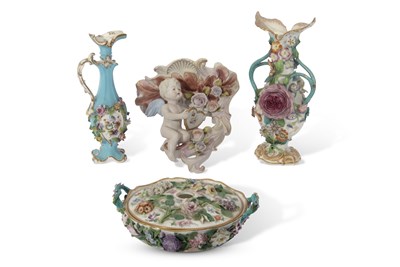 Lot 65 - Group of 19th century English porcelain wares,...