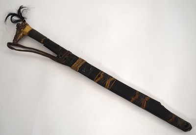 Lot 61 - Borneo: Dayak / head hunter Mandau or malat...