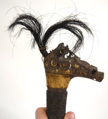 Lot 61 - Borneo: Dayak / head hunter Mandau or malat...