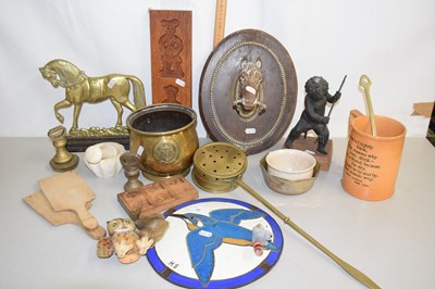 Lot 21 - Mixed Lot: Various pestle and mortars, brass...