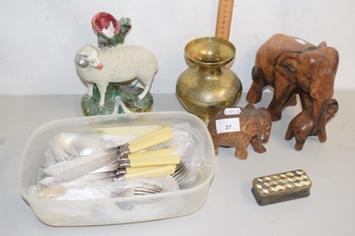 Lot 27 - Quantity of various carved animals together...