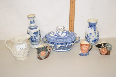 Lot 63 - Quantity of ceramics to include miniature Toby...