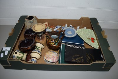 Lot 24 - BOX VARIOUS CERAMICS TO INCLUDE VASES, A...