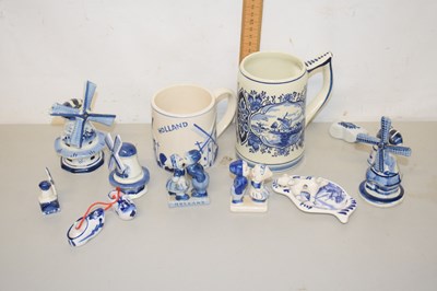 Lot 119 - A box of various modern Delft ornaments, mugs etc