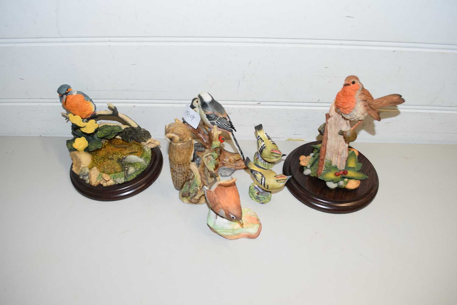 Lot 150 - MIXED LOT COMPRISING TWO ROYAL WORCESTER...