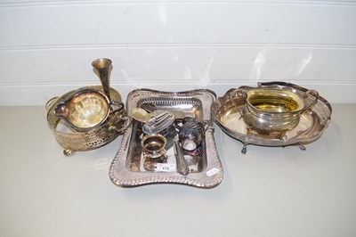 Lot 172 - MIXED LOT VARIOUS SILVER PLATED WARES TO...