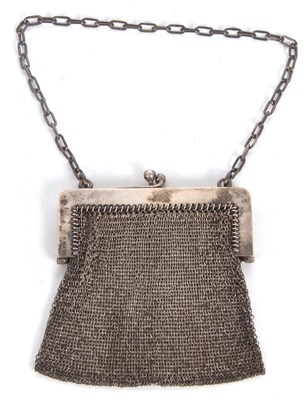 Lot 190 - A ladies vintage chain mail mesh purse, the...