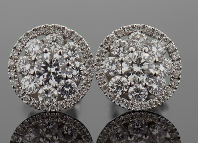 Lot 267 - A pair of Roberto Coin diamond earstuds, the...