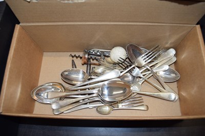 Lot 668 - BOX OF MIXED CUTLERY