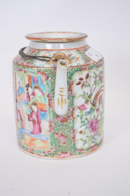 Lot 8 - Late 19th century Cantonese porcelain kettle,...