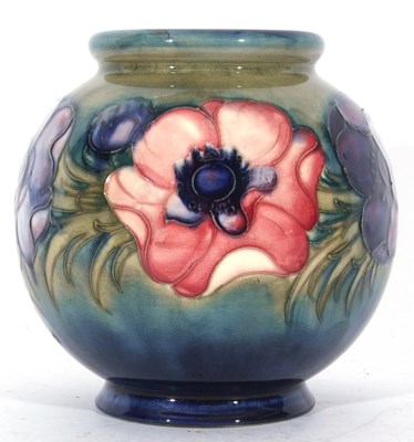 Lot 172 - Mid-20th century globular Moorcroft vase...