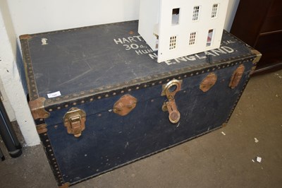 Lot 709 - VINTAGE DARK BLUE STEAMER TRUNK