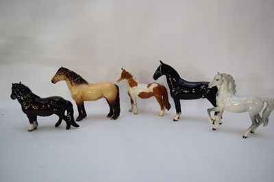 Lot 122 - Group of Beswick horses including a prancing...