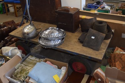 Lot 811 - Twin axle handcart