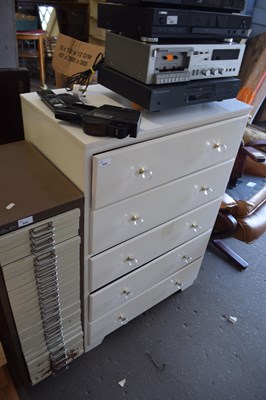 Lot 849 - White five drawer bedroom chest with glass...