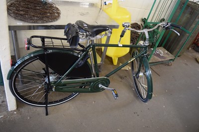 Lot 865 - Pashley Sovereign bicycle, with integral stand