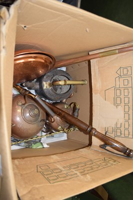 Lot 835 - MIXED LOT: COPPER KETTLES, COPPER POST HORN,...