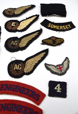 Lot 49 - Quantiy of Second World War and Post War...