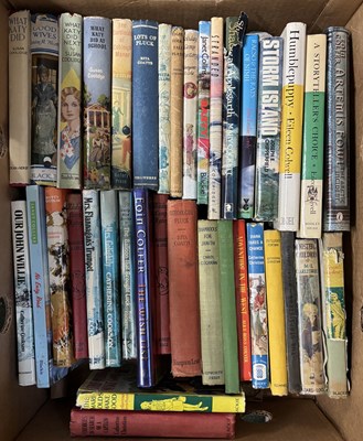 Lot 954 - ONE BOX: Various vintage juvenile story books