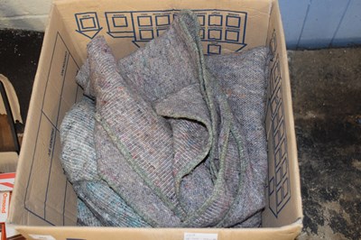 Lot 865 - BOX OF REMOVALS BLANKETS