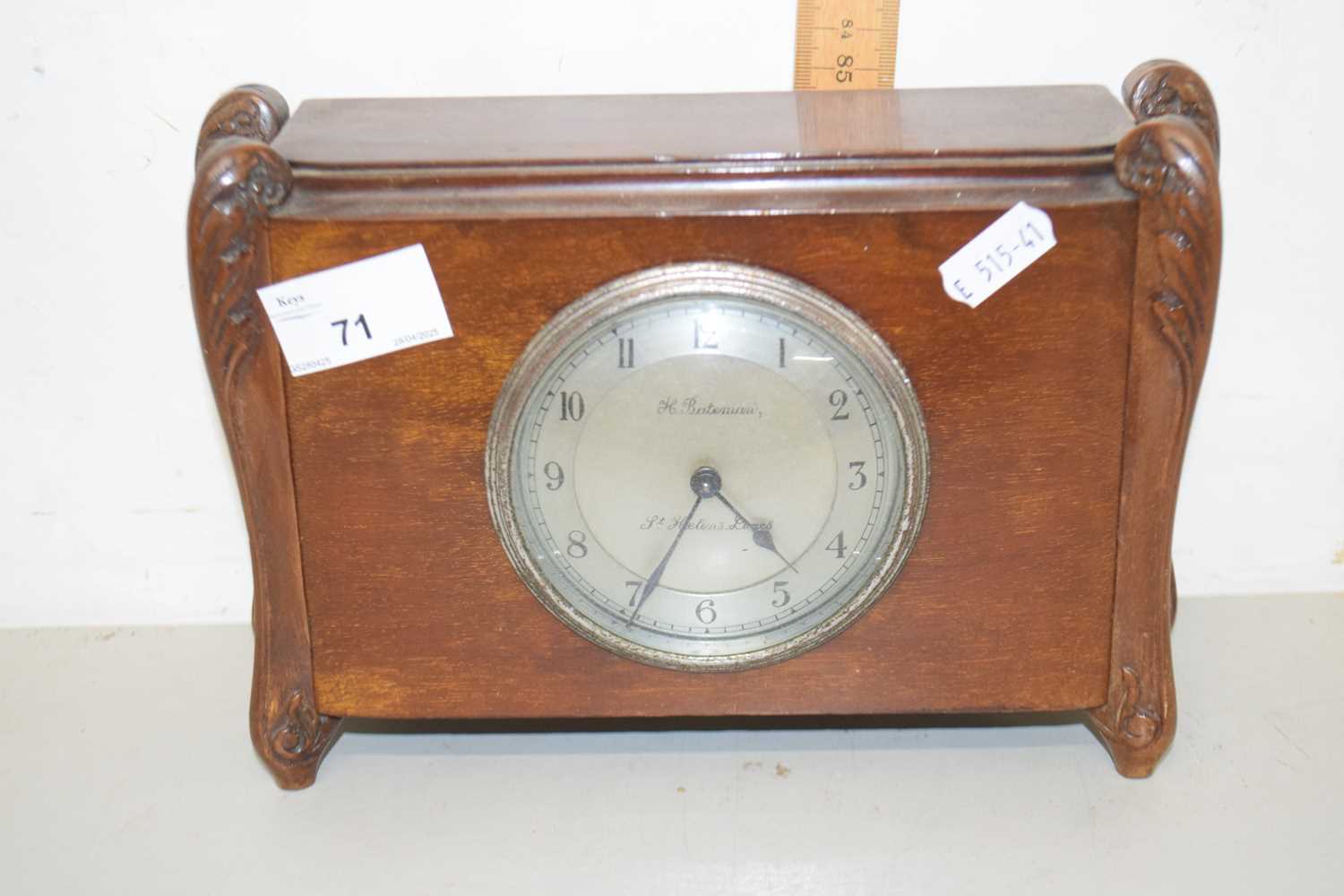 Lot 71 - An early 20th Century mahogany cased mantel...