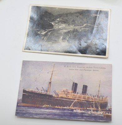 Lot 14 - First World War British Medal Pair Comprising...
