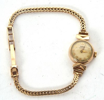 Lot 305 - A 9ct gold Tudor Royal ladies watch, the watch...