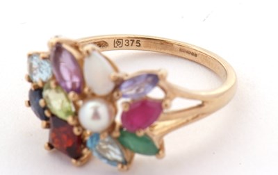 Lot 12 - A multi gemset ring, set with various...