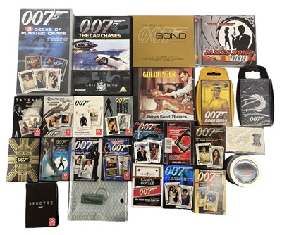 Lot 66 - A mixed lot of various James Bond playing...