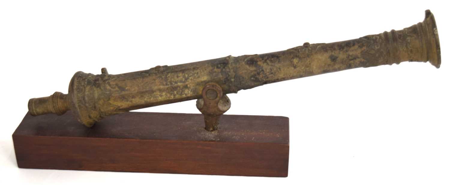 Lot 91 - Late 18th / early 19th century Bronze Malayan...