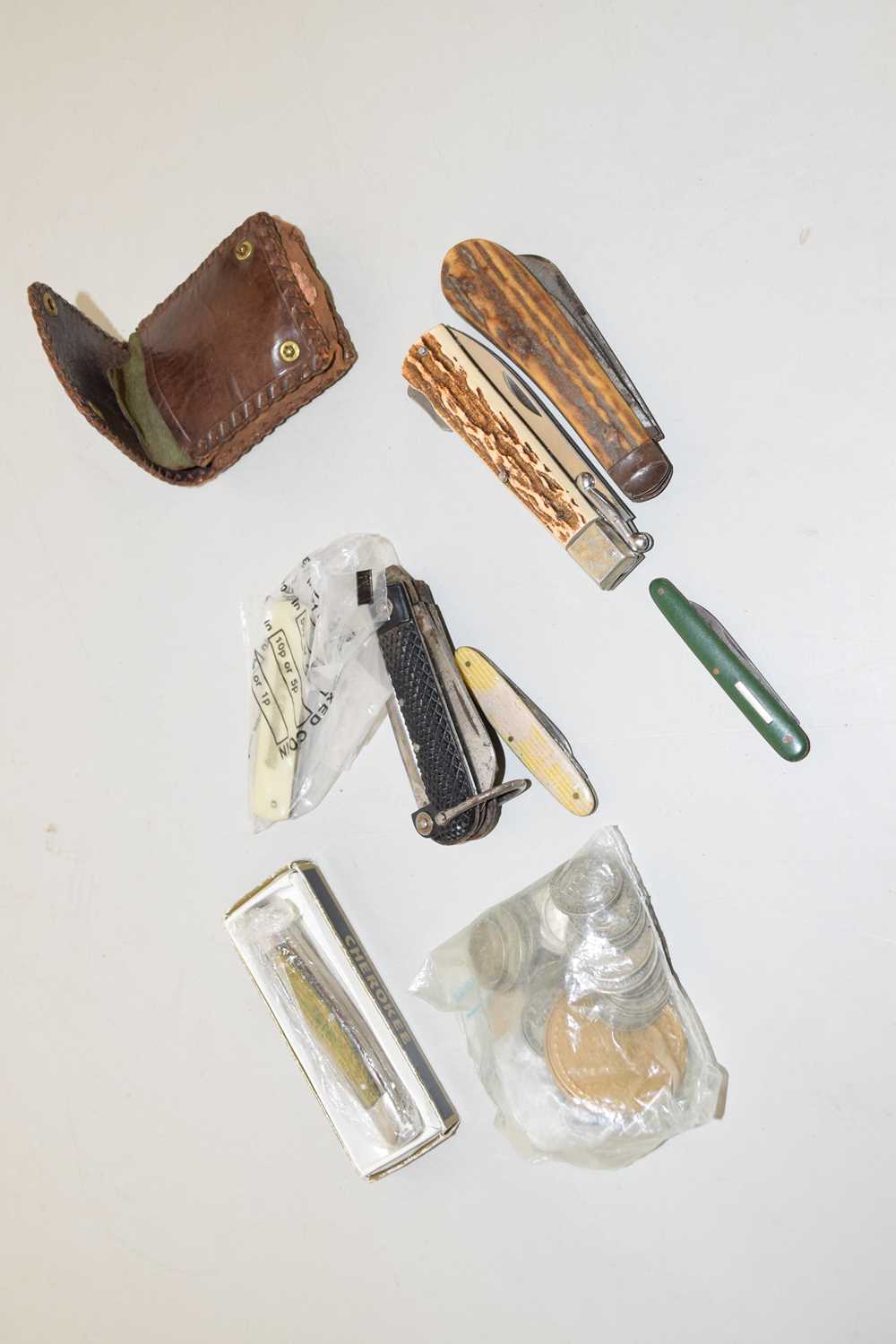 Lot 133 - Bag containing a quantity of items, Cherokee...