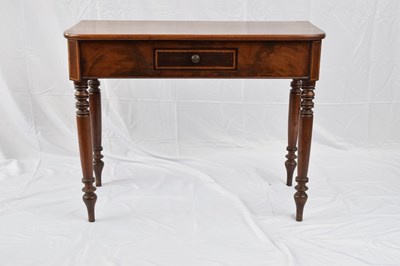 Lot 172 - Victorian mahogany side table with single...