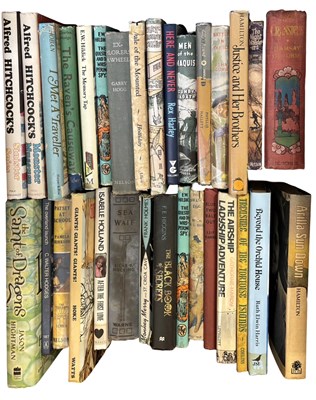 Lot 924 - ONE BOX: Mixed general juvenile fiction