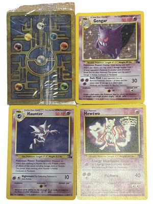 Lot 196 - POKEMON TCG 1999 first generation holographics:...