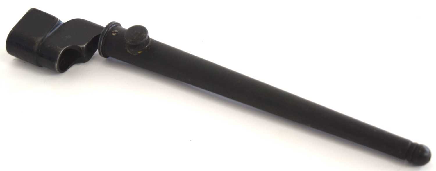 Lot 80 - Second World War, British No.4 Mk1 spike...