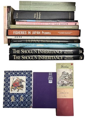 Lot 1067 - ONE BOX: JAPAN: Art, history, culture,...