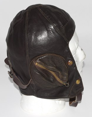 Lot 93 - Early Second World War Royal Airforce "B" Type...